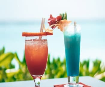 Unlimited drinks throughout your stay