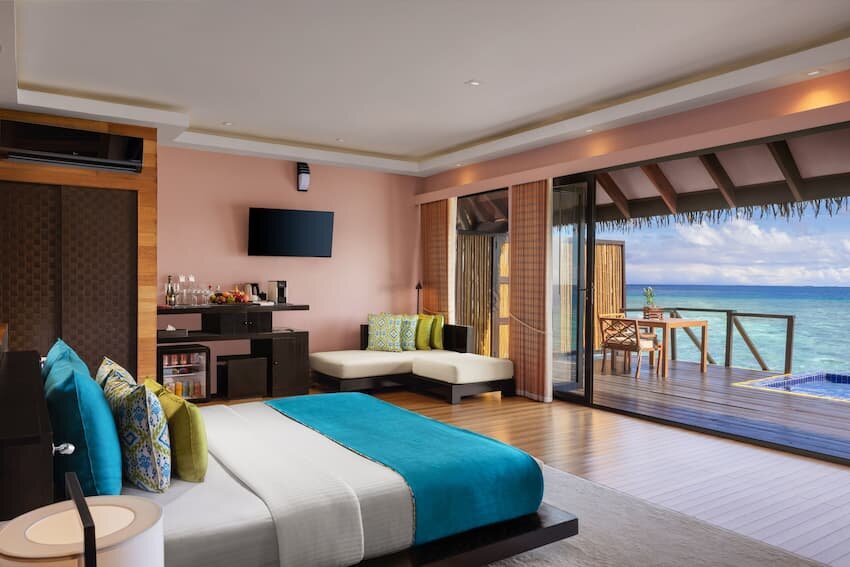Sunrise Water Villa with Private Pool and Jacuzzi