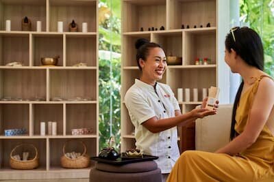 Veyo Spa treatment villa