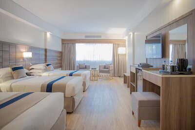 Season Star Hotel Madinah guest room